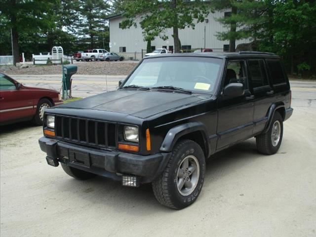 Jeep Cherokee 2000 photo 2