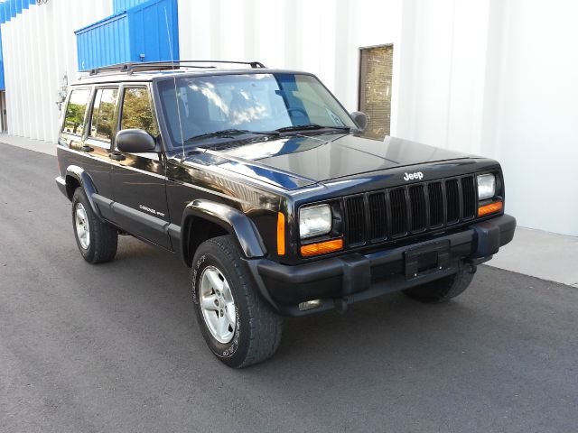 Jeep Cherokee 2000 photo 14