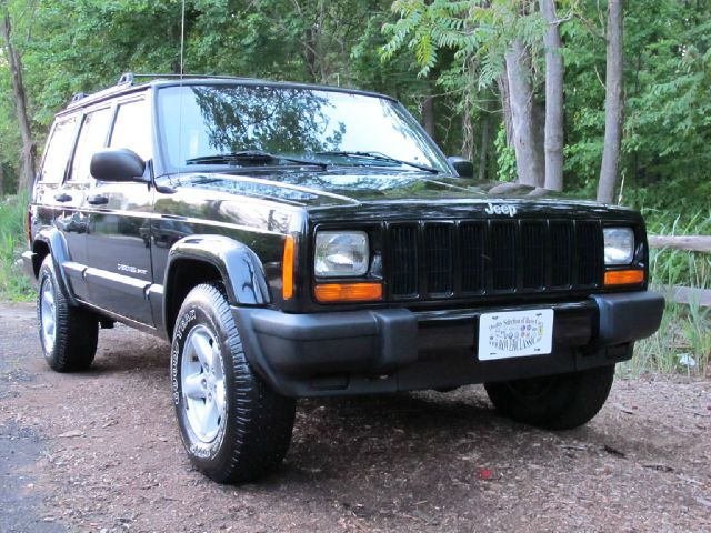 Jeep Cherokee 2000 photo 16