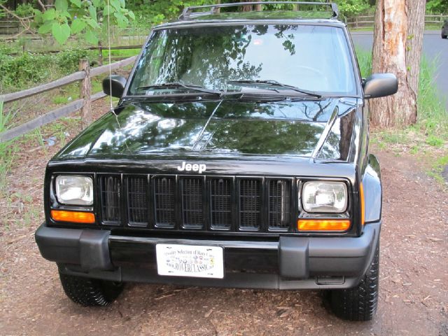 Jeep Cherokee 2000 photo 19