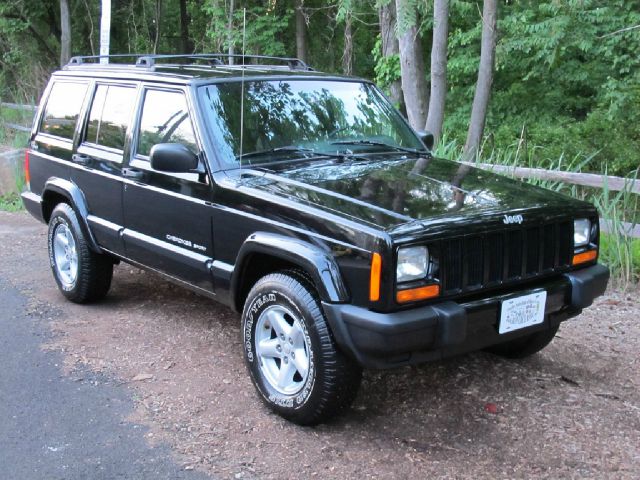 Jeep Cherokee 2000 photo 66