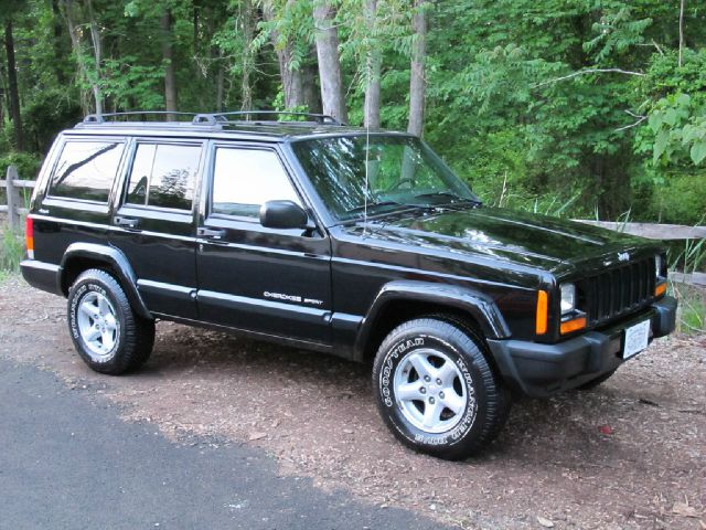 Jeep Cherokee 2000 photo 67