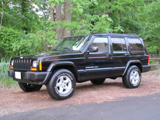 Jeep Cherokee 2000 photo 84