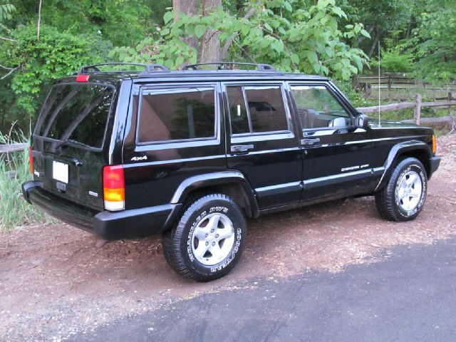 Jeep Cherokee 2000 photo 91