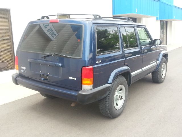 Jeep Cherokee 2001 photo 8