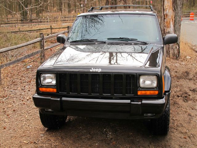 Jeep Cherokee 2001 photo 3