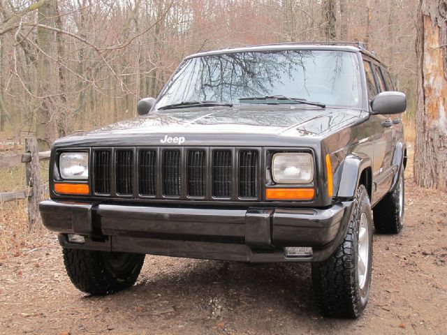 Jeep Cherokee 2001 photo 4