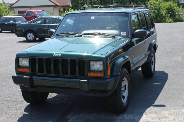 Jeep Cherokee 2001 photo 3