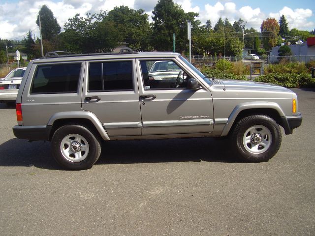 Jeep Cherokee 2001 photo 3