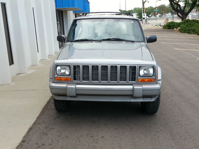 Jeep Cherokee 2001 photo 2