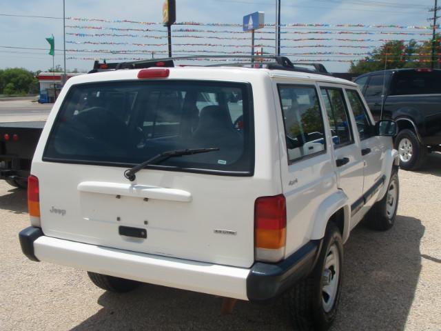 Jeep Cherokee 2001 photo 1