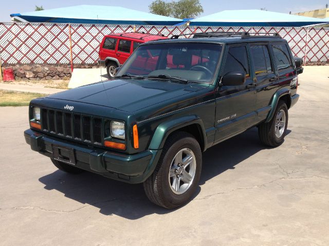 Jeep Cherokee 2001 photo 2