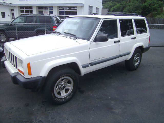 Jeep Cherokee 2001 photo 4