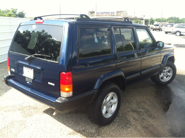 Jeep Cherokee 2001 photo 4