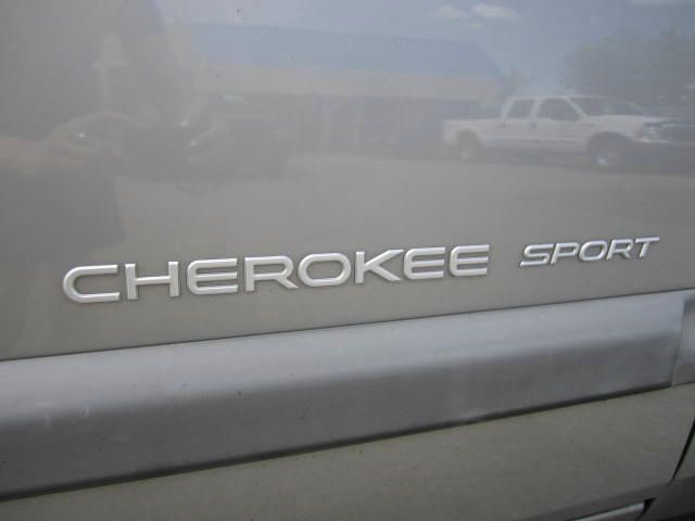 Jeep Cherokee 2001 photo 22