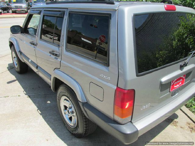 Jeep Cherokee 2001 photo 3