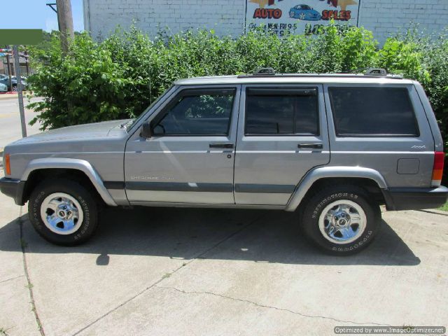 Jeep Cherokee 2001 photo 4