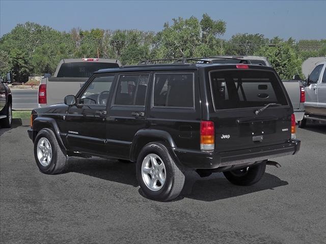 Jeep Cherokee 2001 photo 3