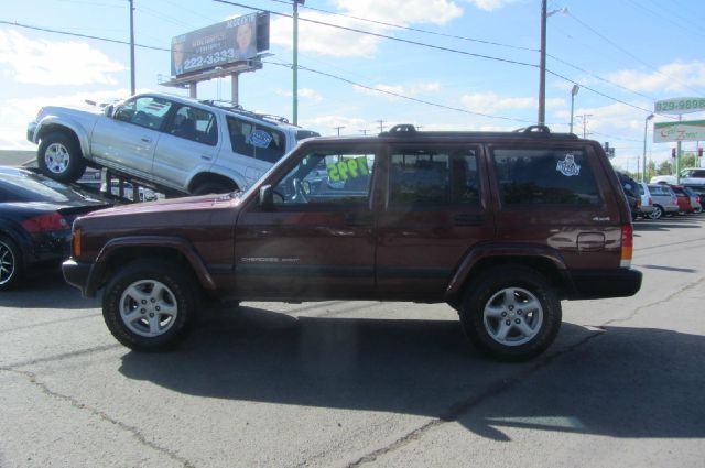 Jeep Cherokee Base GLS LX SUV