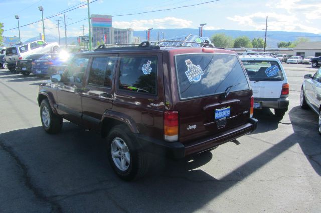 Jeep Cherokee 2001 photo 17