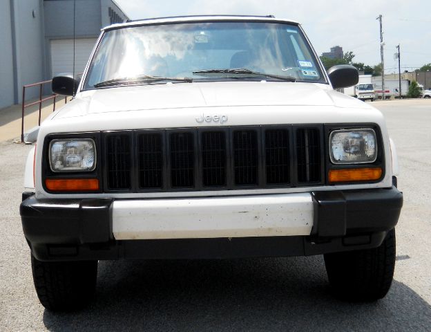 Jeep Cherokee 2001 photo 2