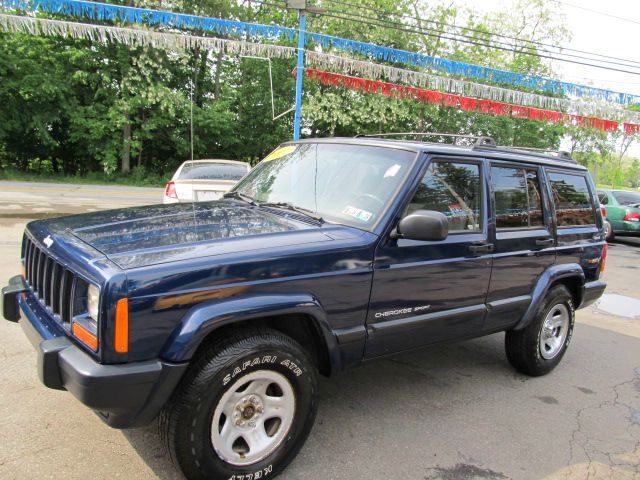 Jeep Cherokee Base GLS LX SUV