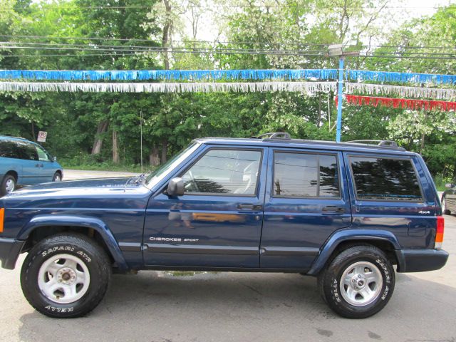 Jeep Cherokee 2001 photo 9