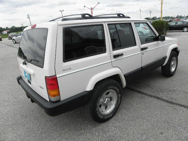 Jeep Cherokee 2001 photo 11