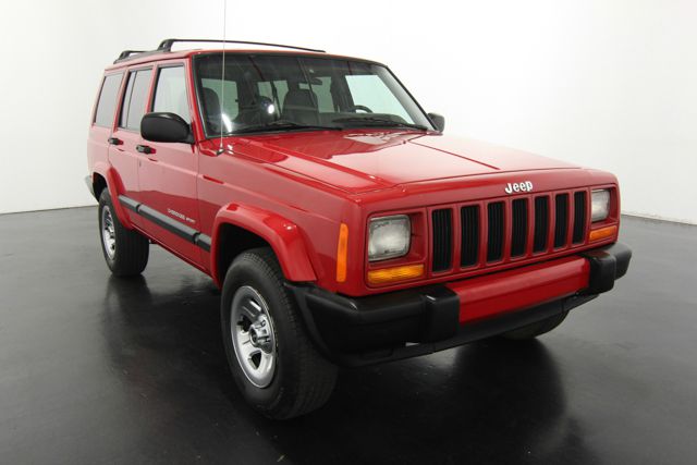 Jeep Cherokee Base GLS LX SUV