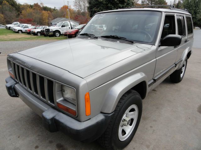 Jeep Cherokee 2001 photo 4