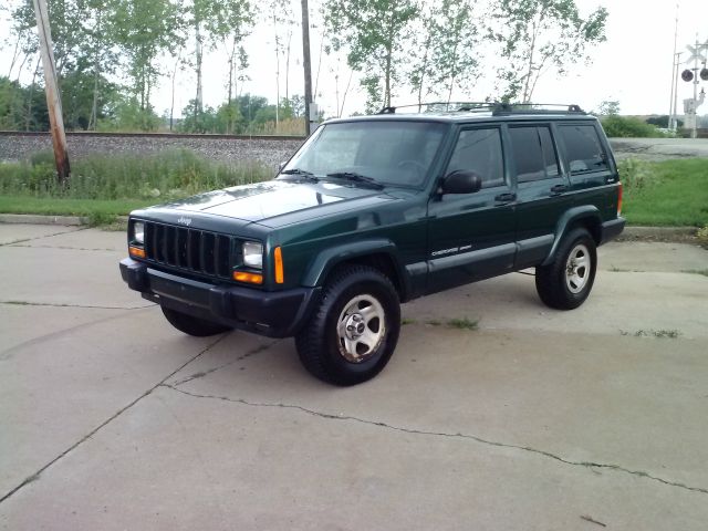 Jeep Cherokee 2001 photo 3