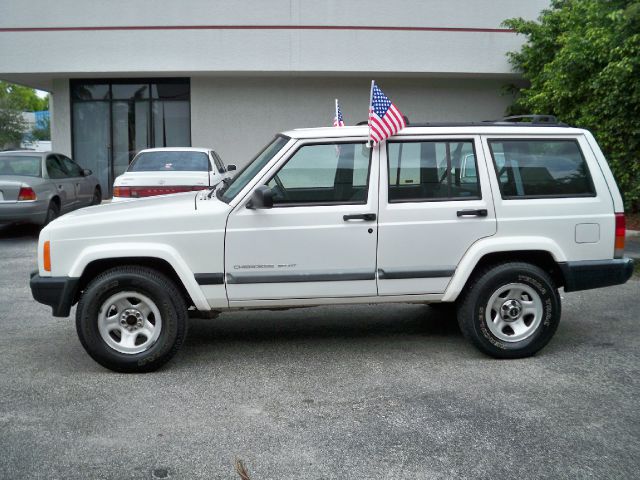 Jeep Cherokee Touring Convertible 2D SUV