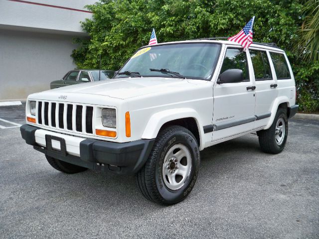 Jeep Cherokee 2001 photo 2