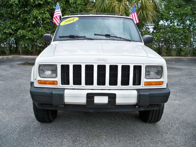 Jeep Cherokee 2001 photo 4