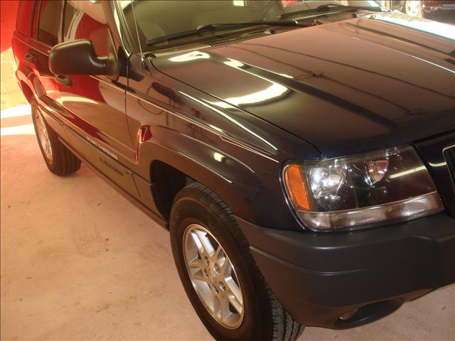 Jeep Cherokee 2004 photo 3