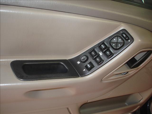 Jeep Cherokee 2004 photo 5