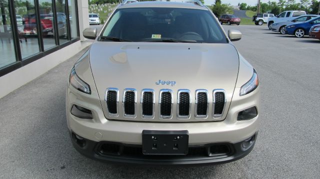 Jeep Cherokee 2014 photo 3