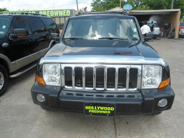 Jeep Commander I Limited SUV