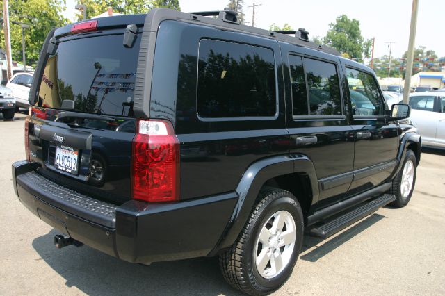 Jeep Commander 2006 photo 4