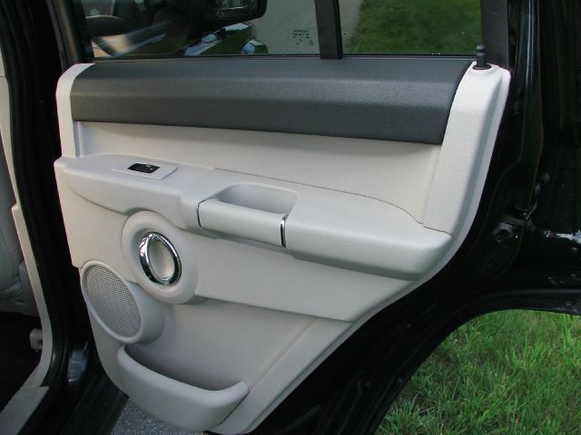 Jeep Commander 2006 photo 6