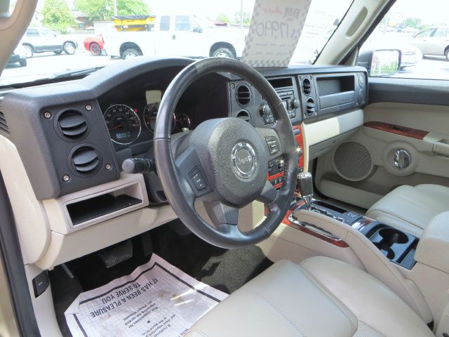 Jeep Commander 2006 photo 17