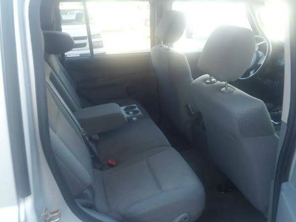 Jeep Commander 2006 photo 2