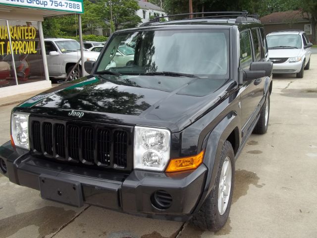 Jeep Commander 2006 photo 2