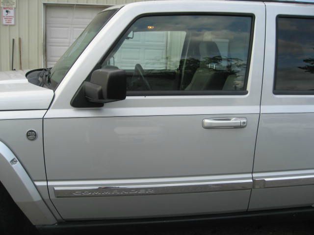 Jeep Commander 2006 photo 1