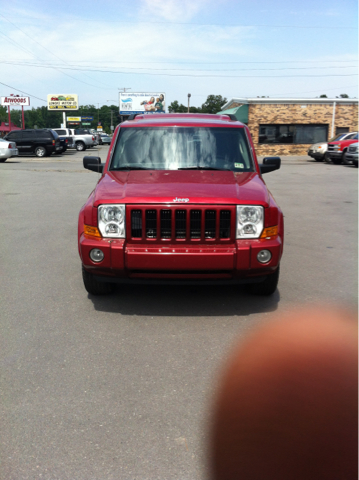 Jeep Commander 2006 photo 1