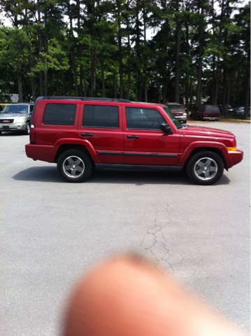 Jeep Commander 2006 photo 9