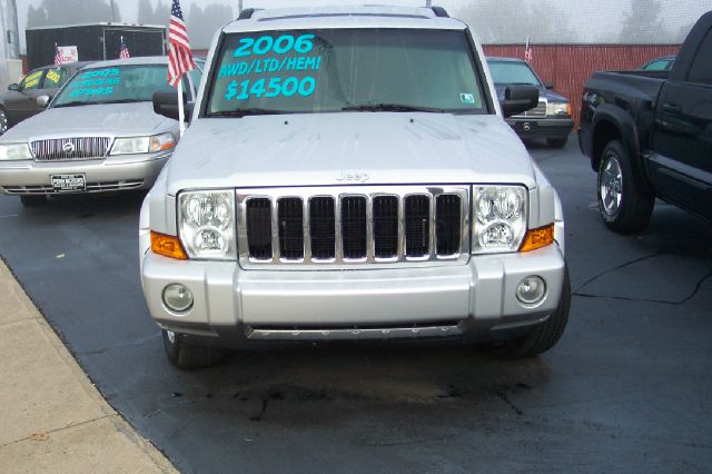 Jeep Commander 2006 photo 2