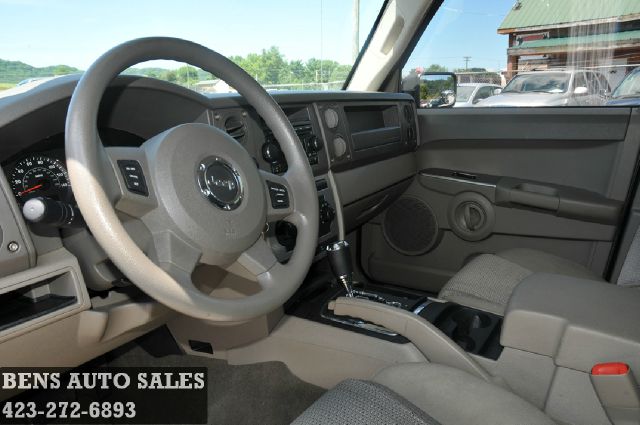 Jeep Commander 2006 photo 2