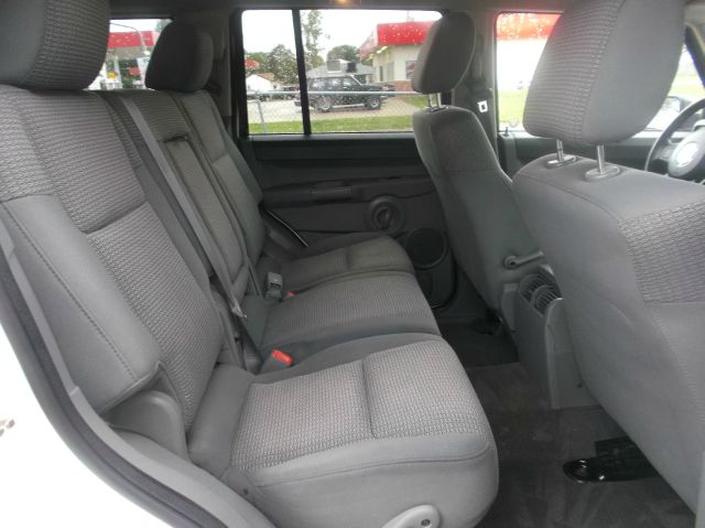 Jeep Commander 2006 photo 1