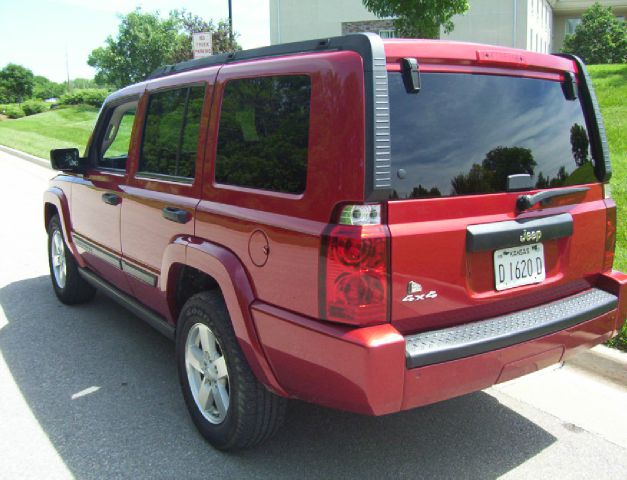 Jeep Commander 2006 photo 14